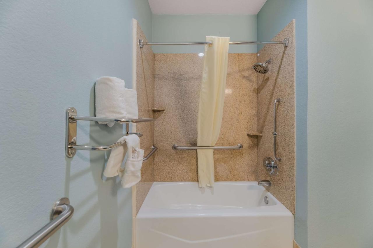 Best Western South Plains Inn & Suites Levelland Экстерьер фото