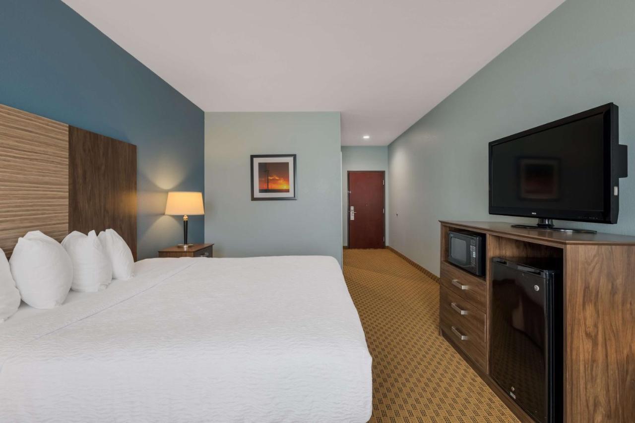 Best Western South Plains Inn & Suites Levelland Экстерьер фото