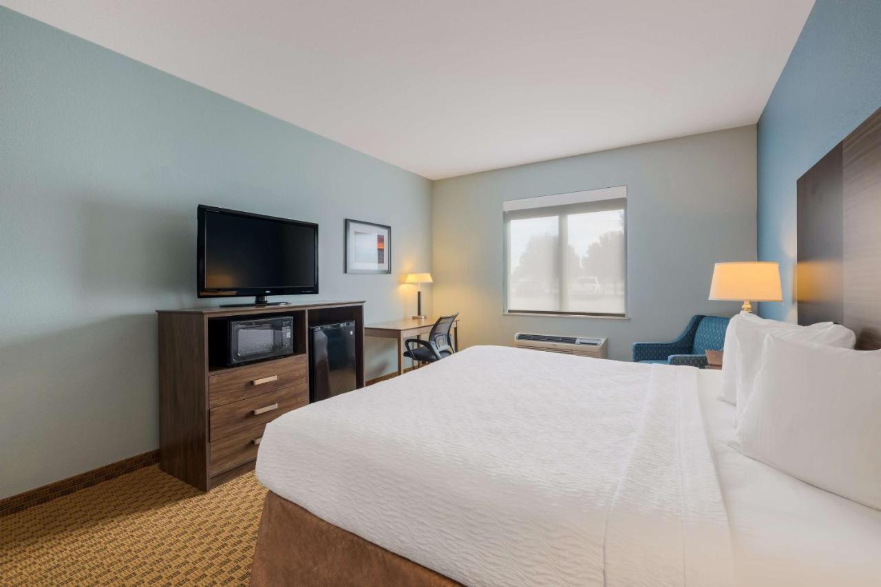 Best Western South Plains Inn & Suites Levelland Экстерьер фото