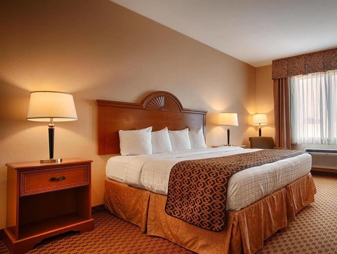 Best Western South Plains Inn & Suites Levelland Экстерьер фото